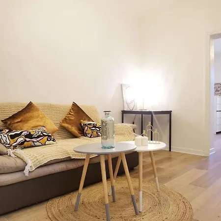 Apartment 38m2 Near Eiffel Tower 1mn To Metro N15-6 Paris